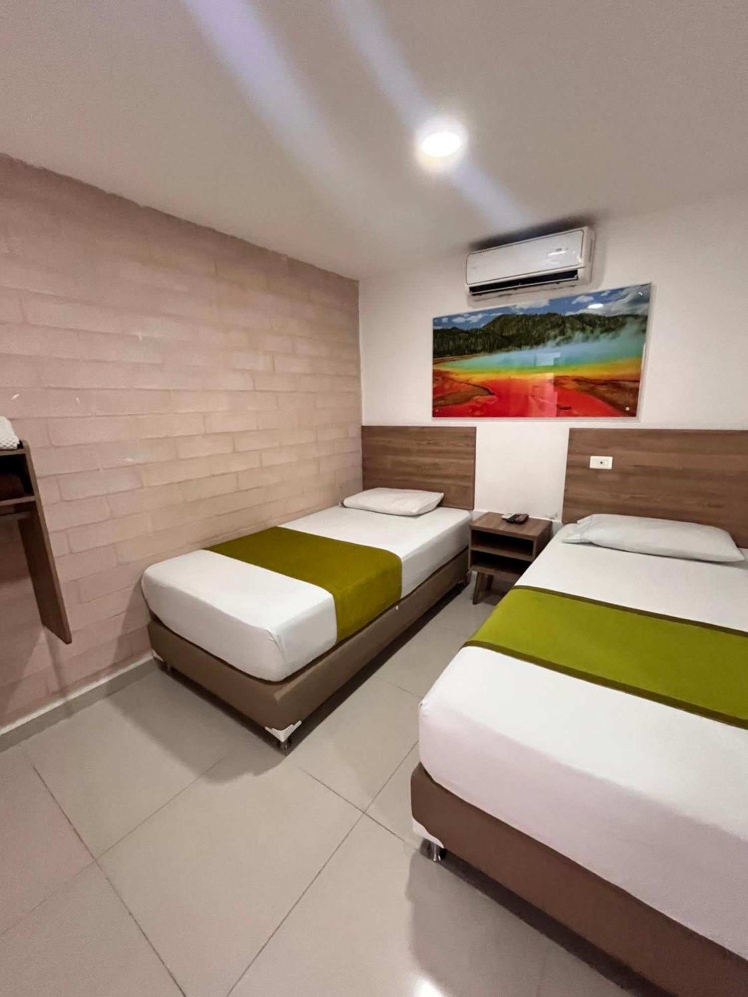 Hotel Sie7E Medellin Exterior photo